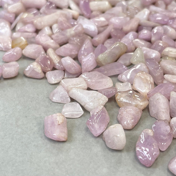 Kunzite tumbled stones 200 grams