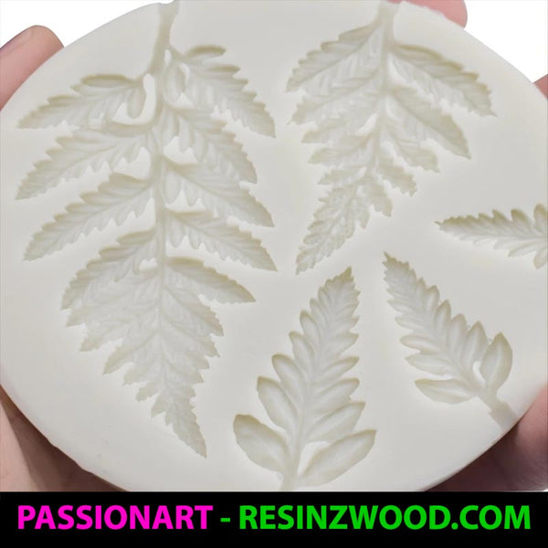 Image silicone fern mould close up