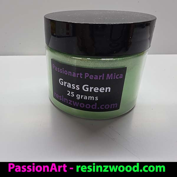 Grass Green Mica 25grams