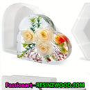 Image of a resin heart using the mould